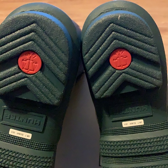 Authentic Hunter Wellington boots Size 9 - Picture 13 of 16